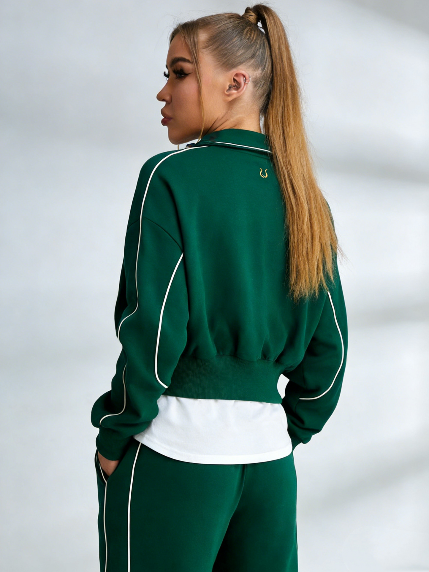 ZASUWA Female Stripes Zipper Pocket Casual Tracksuit
