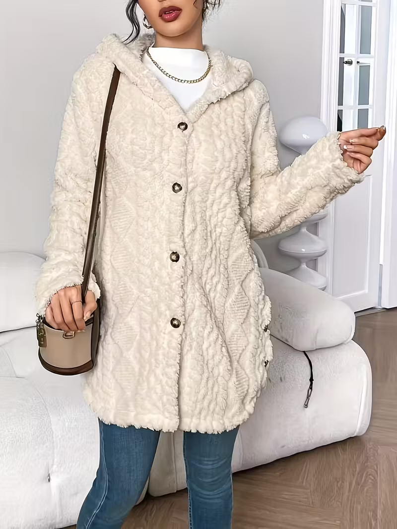 SILVIA | Abrigo