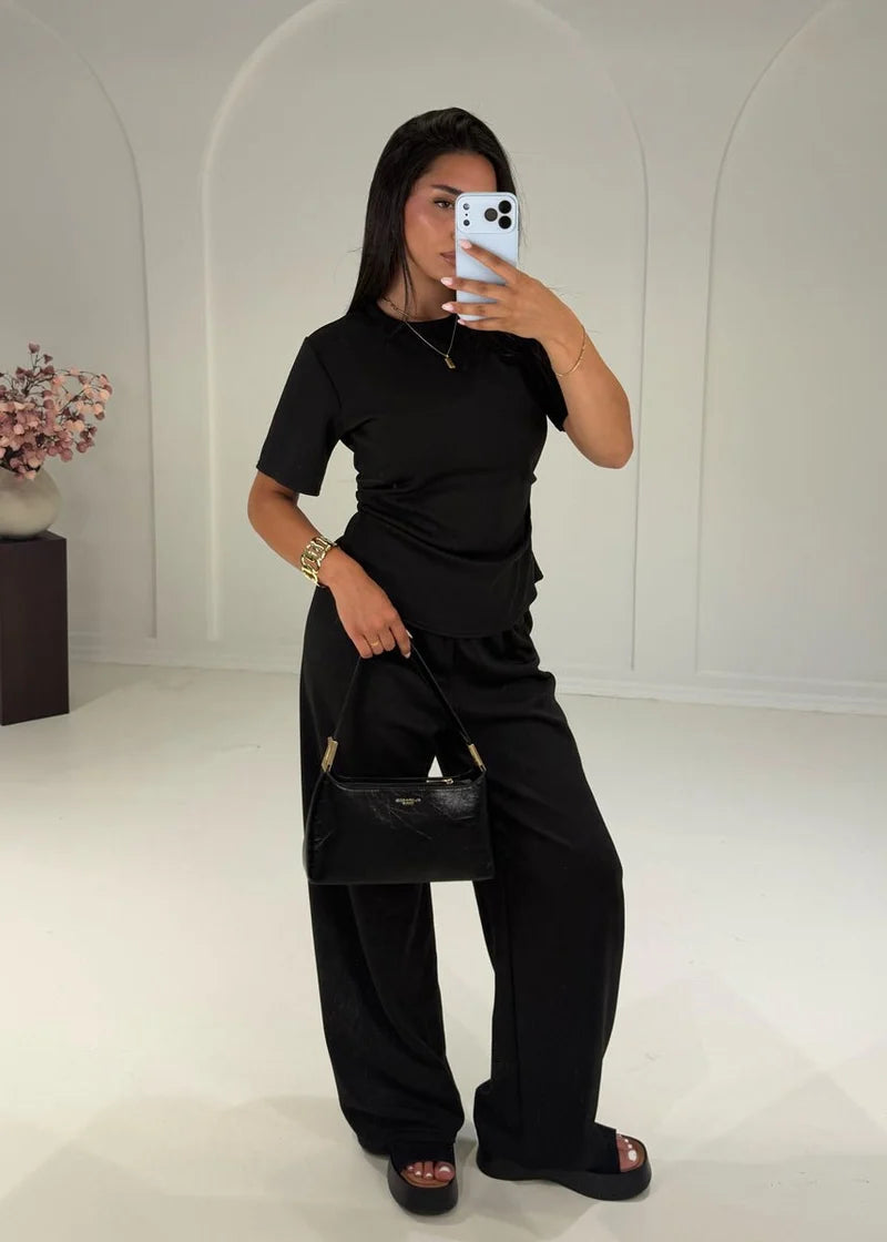 CONJUNTO ÉLIA