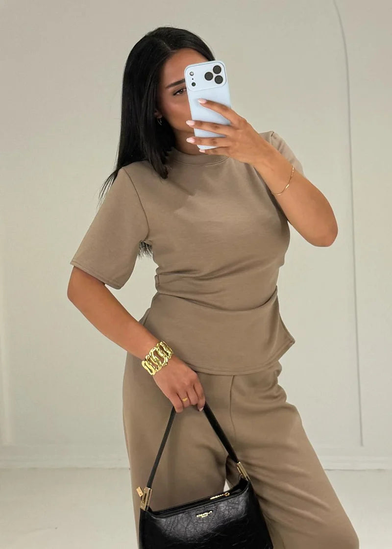 CONJUNTO ÉLIA